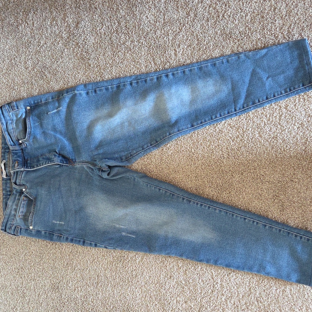 Nine West Men's Light Blue Skinny Jeans